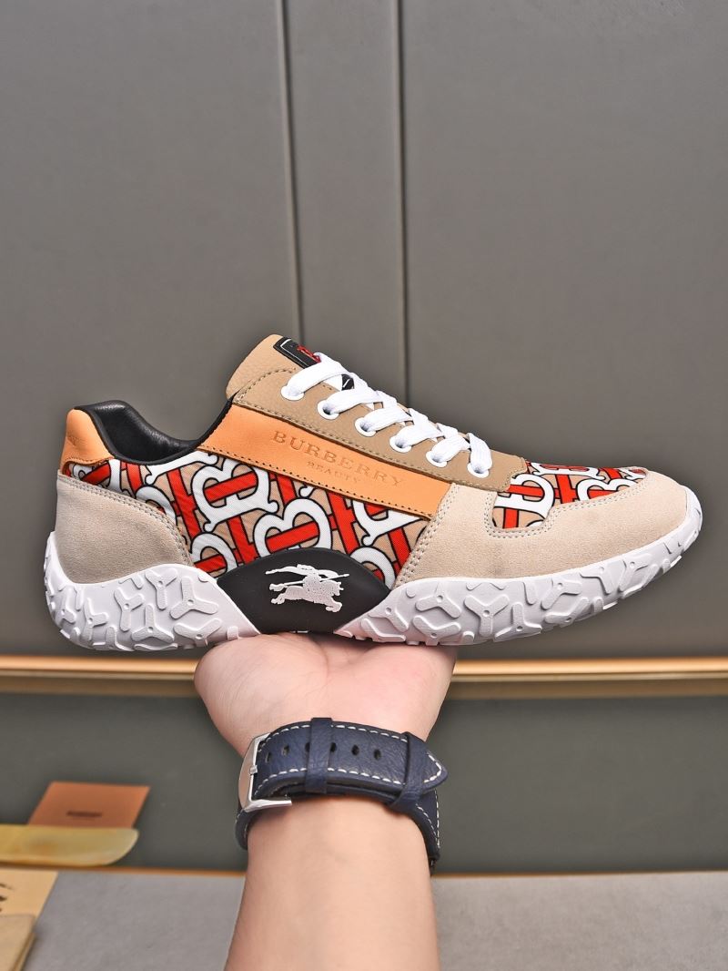 Burberry Low Shoes